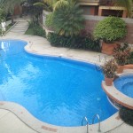 La Flor Pool